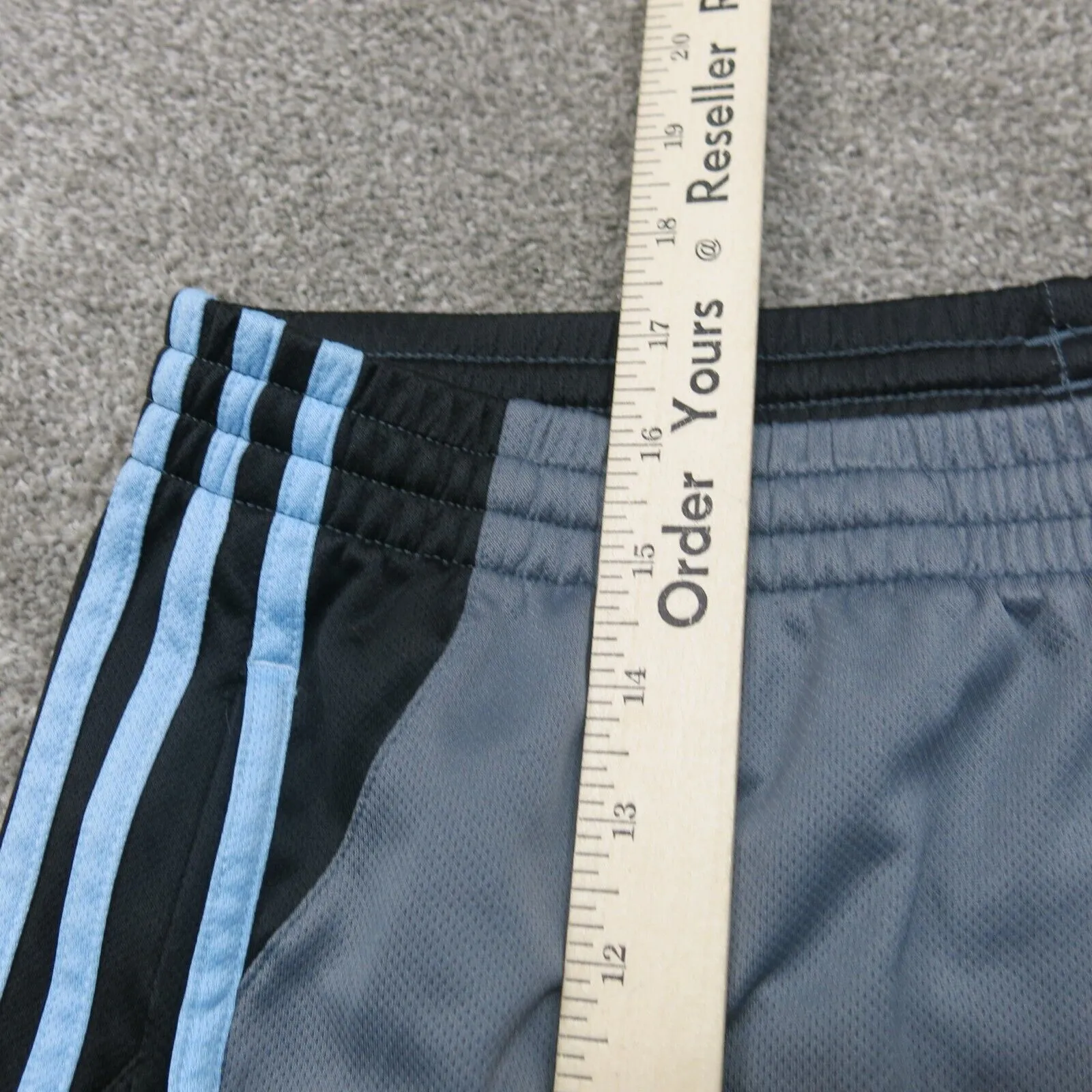 Adidas Running Shorts Boys Medium M Gray 3 Striped Activewear Logo Shorts