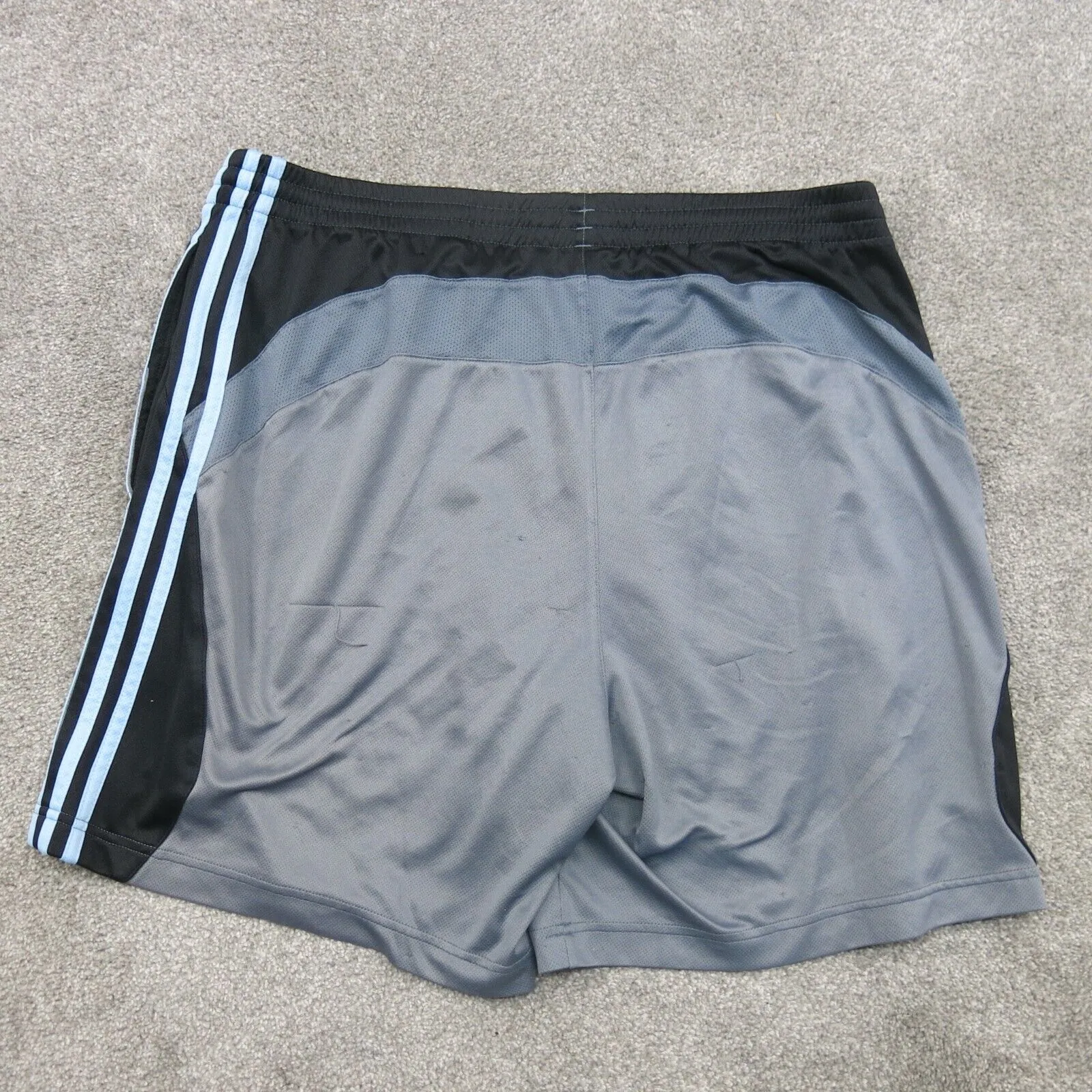 Adidas Running Shorts Boys Medium M Gray 3 Striped Activewear Logo Shorts