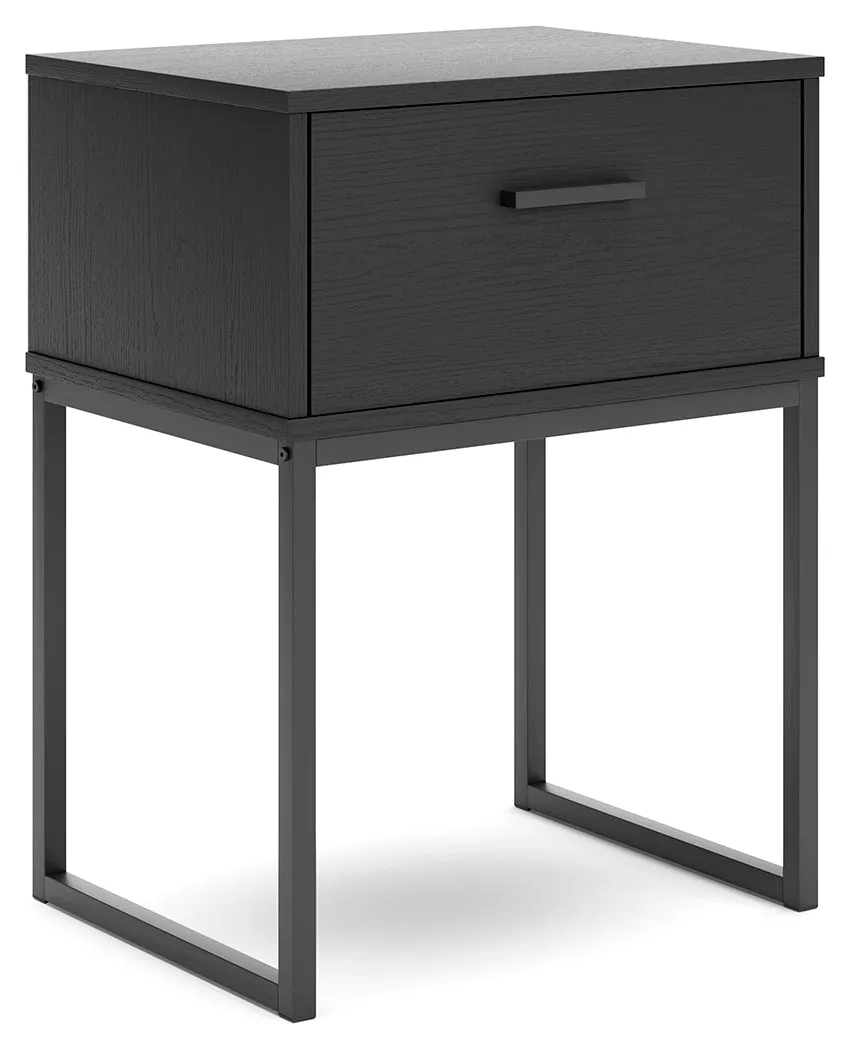 Socalle Queen Panel Headboard with Dresser, Chest and Nightstand in Black